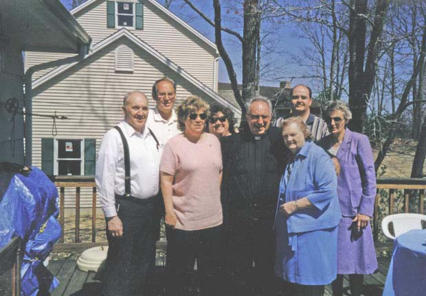 22.guy_family98
